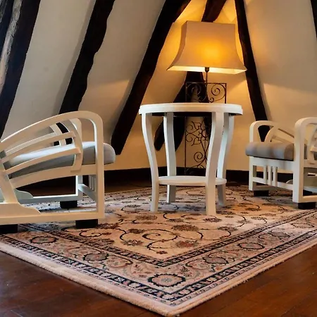 Appel D'air Authentique Longere Renovee *