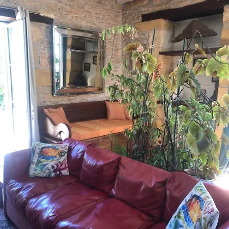 Appel D'air Authentique Longere Renovee * Meyrals